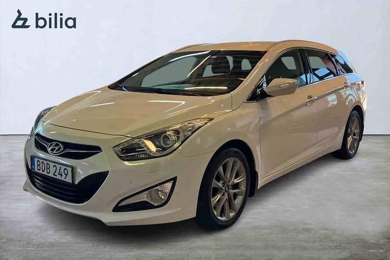 Vit Begagnad 2014 Hyundai i40 Kombi | 89 900 kr (Marknadspris) - Bild 1/1