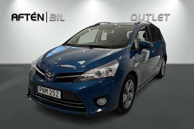 Blå Begagnad 2014 Toyota Verso Multidrive S Minibuss | 99 800 kr (Bra pris) - Bild 1/3