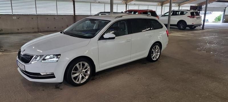 Begagnad Skoda Octavia 150 HK (110 kW) 2019 Kombi