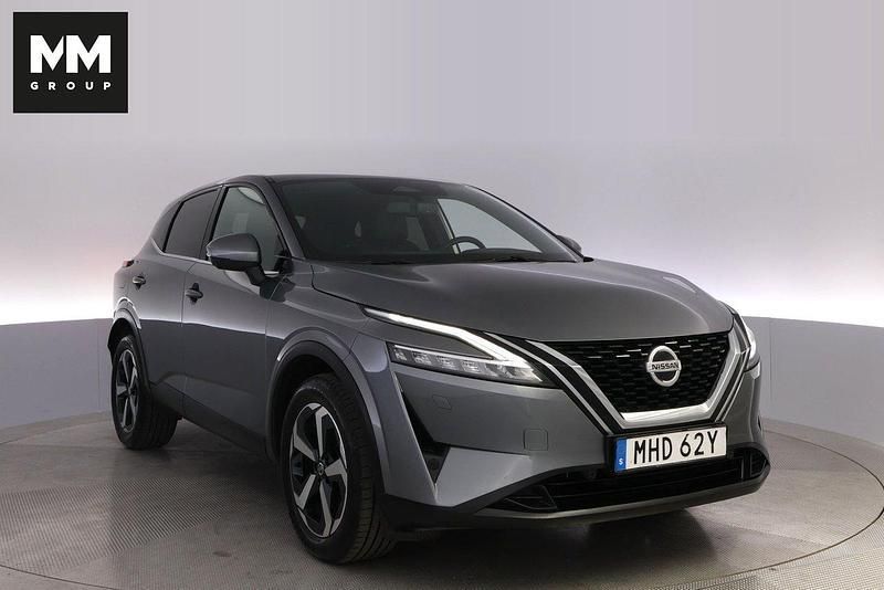 Grå Begagnad 2022 Nissan Qashqai 360º SUV | 284 900 kr (Lite dyr) - Bild 1/4