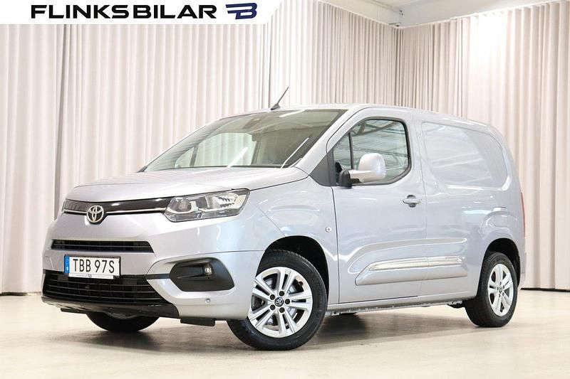 Silver (metallic) Begagnad 2020 Toyota Proace City City Van | 219 900 kr - Bild 1/4
