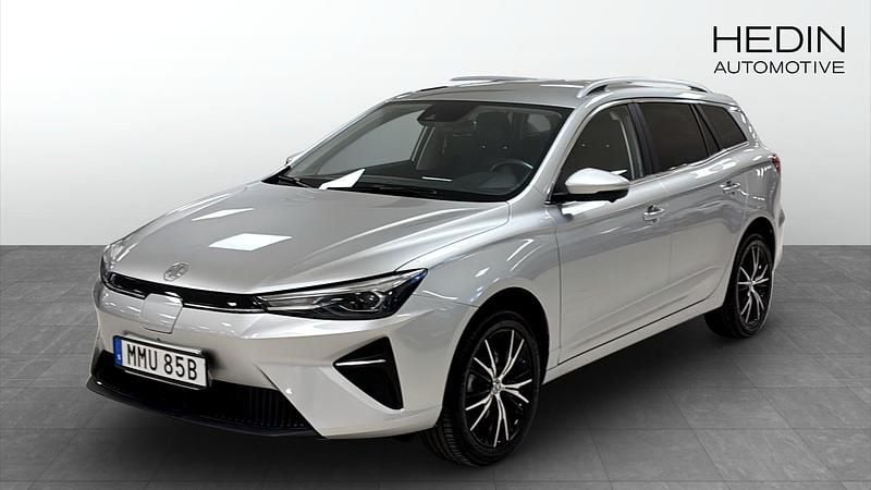 Grå Begagnad 2022 MG MG5 EV Kombi | 199 900 kr (Marknadspris) - Bild 1/4