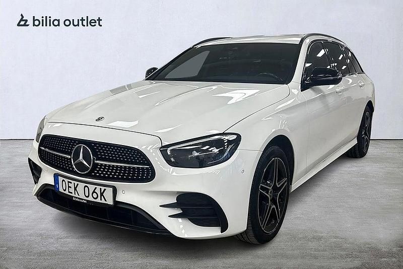 Vit Begagnad 2022 Mercedes E300 AMG line Kombi | 384 900 kr - Bild 1/4