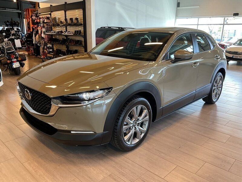 Gul Ny 2024 Mazda CX-30 Center-Line SUV | 348 000 kr (Marknadspris) - Bild 1/4