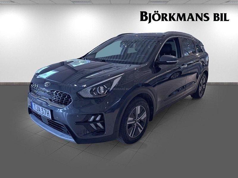 Grå Begagnad 2020 Kia Niro SUV | 169 900 kr (Marknadspris) - Bild 1/4
