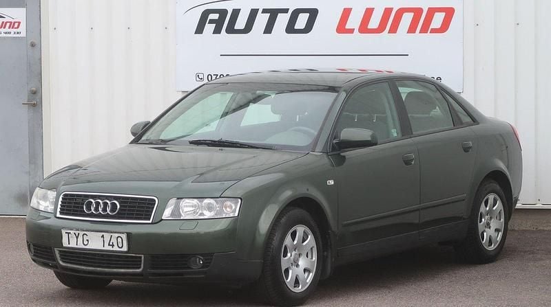 Grön Begagnad 2003 Audi A4 Sedan | 29 900 kr (Marknadspris) - Bild 1/4