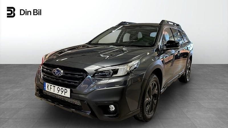 Grå Begagnad 2021 Subaru Outback Kombi | 319 900 kr (Marknadspris) - Bild 1/4