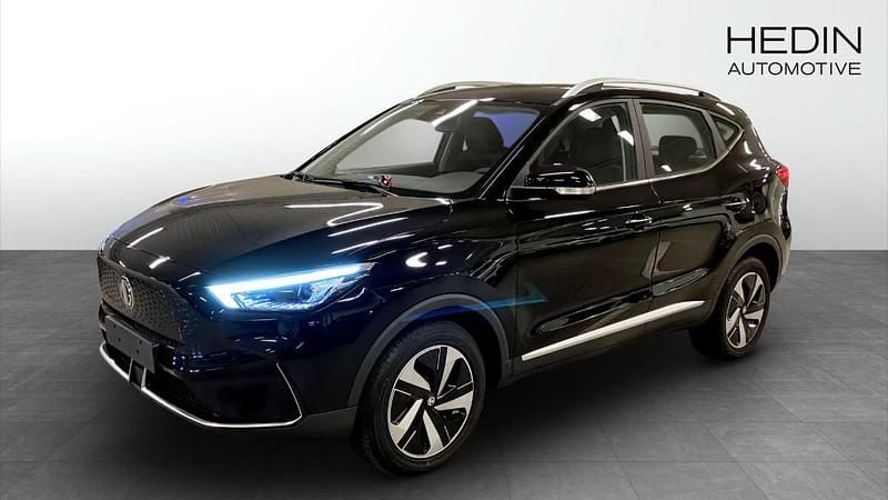 Svart Begagnad 2023 MG ZS Comfort Sedan | 309 900 kr (Lite dyr) - Bild 1/4