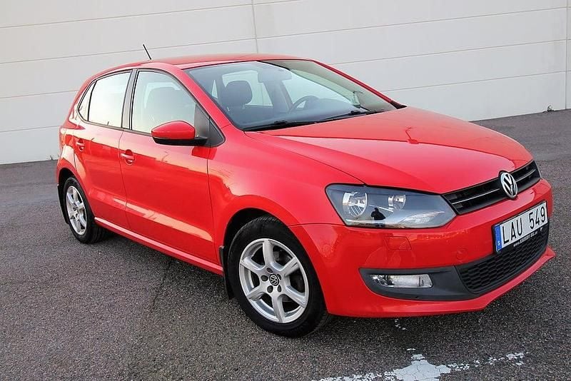 Begagnad VW Polo Comfortline 90 HK (66 kW) 2011 Sedan