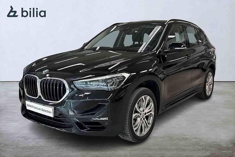 Svart Begagnad 2020 BMW X1 SUV | 279 900 kr - Bild 1/1