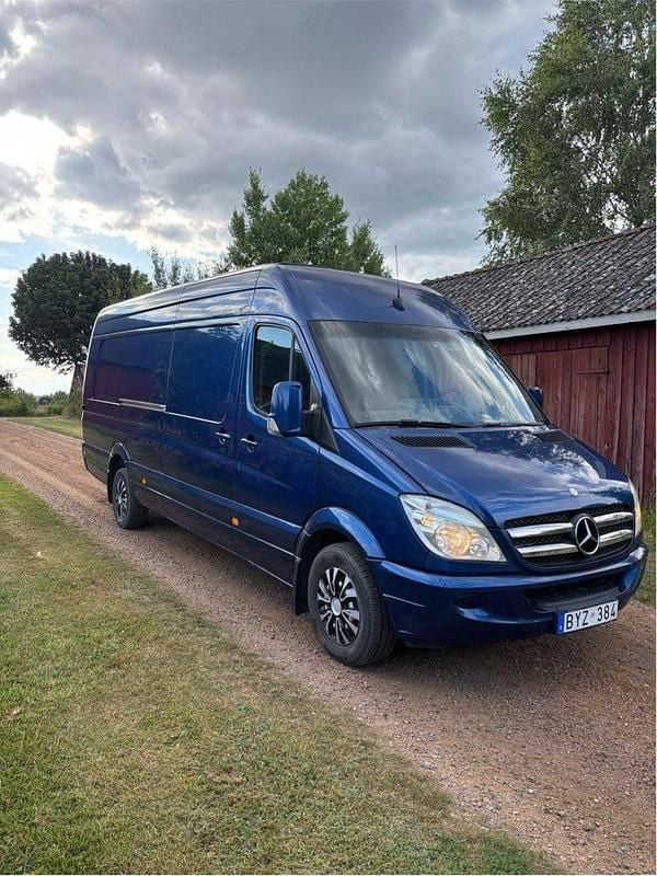 Silver Begagnad 2006 Mercedes Sprinter Van | 103 000 kr (Marknadspris) - Bild 1/4