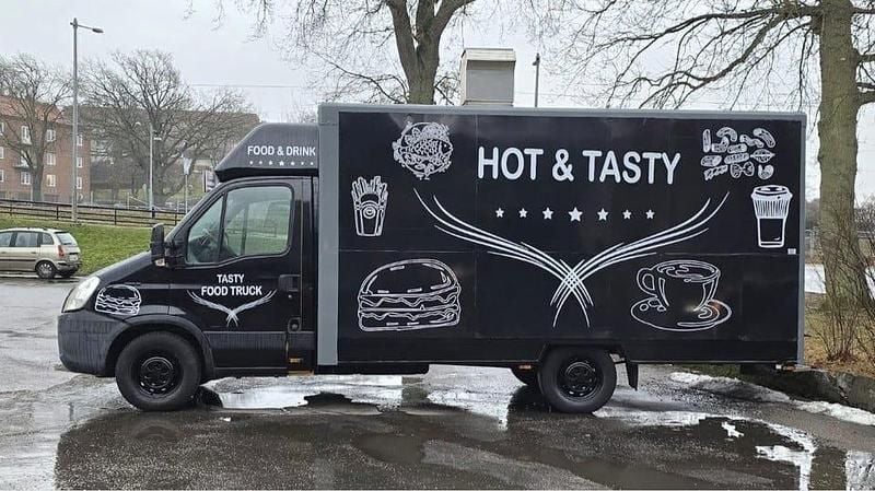 Begagnad Iveco 35.12 116 HK (85 kW) 2009 Van