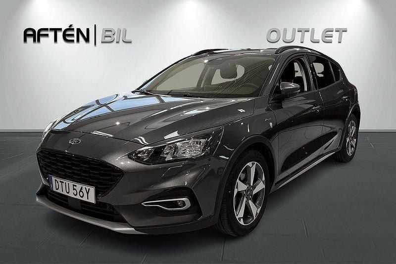 Grå Begagnad 2021 Ford Focus ST-Line Halvkombi | 199 800 kr (Marknadspris) - Bild 1/3