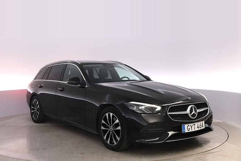 Svart Begagnad 2022 Mercedes C220 Avantgarde Kombi | 382 000 kr (Lite dyr) - Bild 1/4