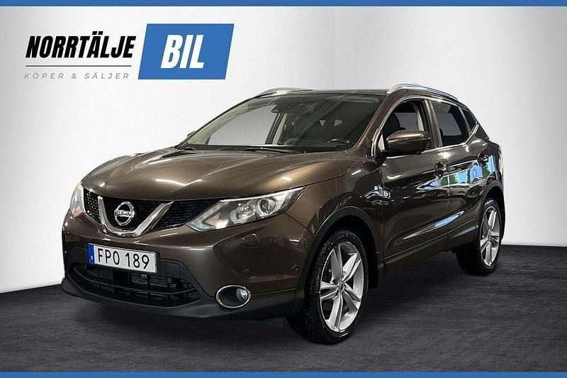 Brun Begagnad 2016 Nissan Qashqai 360º SUV | 109 900 kr (Bra pris) - Bild 1/4