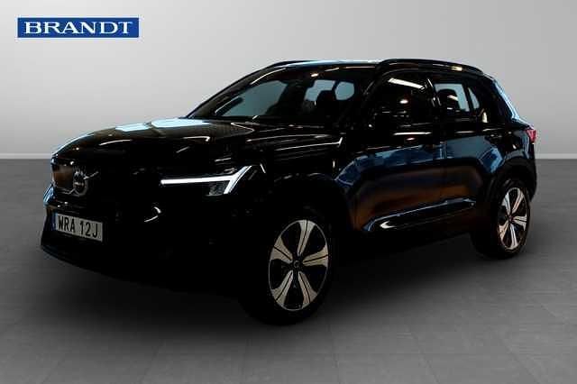 Svart Begagnad 2023 Volvo XC40 Single Motor SUV | 334 900 kr (Marknadspris) - Bild 1/4