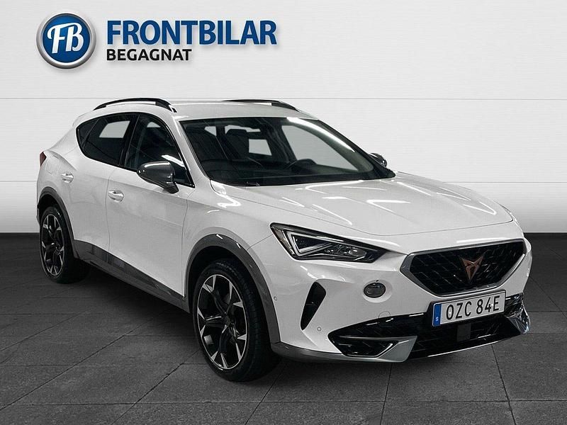 Vit Begagnad 2022 Cupra Formentor SUV | 269 900 kr (Marknadspris) - Bild 1/3