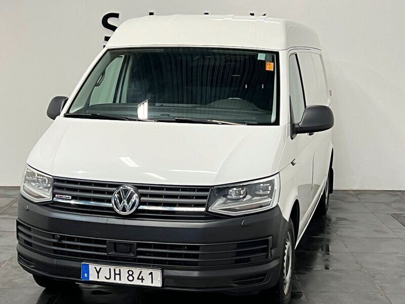 Vit Begagnad 2017 VW T6 Van | 174 900 kr (Superpris) - Bild 1/4