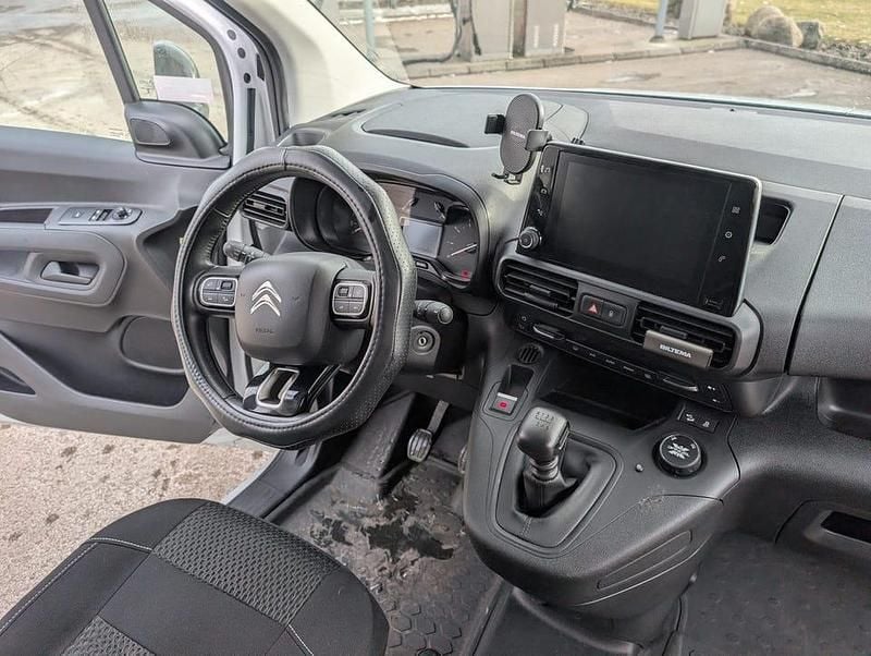 Begagnad Citroën Berlingo 131 HK (96 kW) 2020 Minibuss