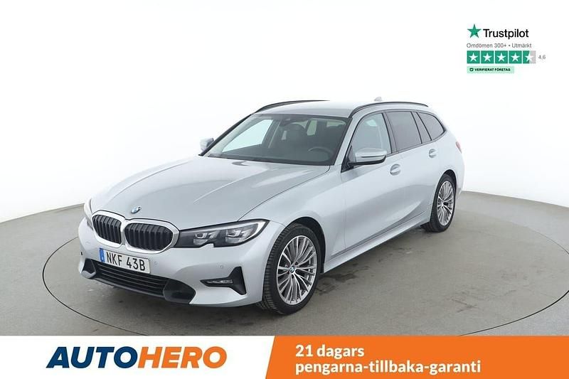 Silver Begagnad 2020 BMW 320 Sport Line Kombi | 290 000 kr (Marknadspris) - Bild 1/4