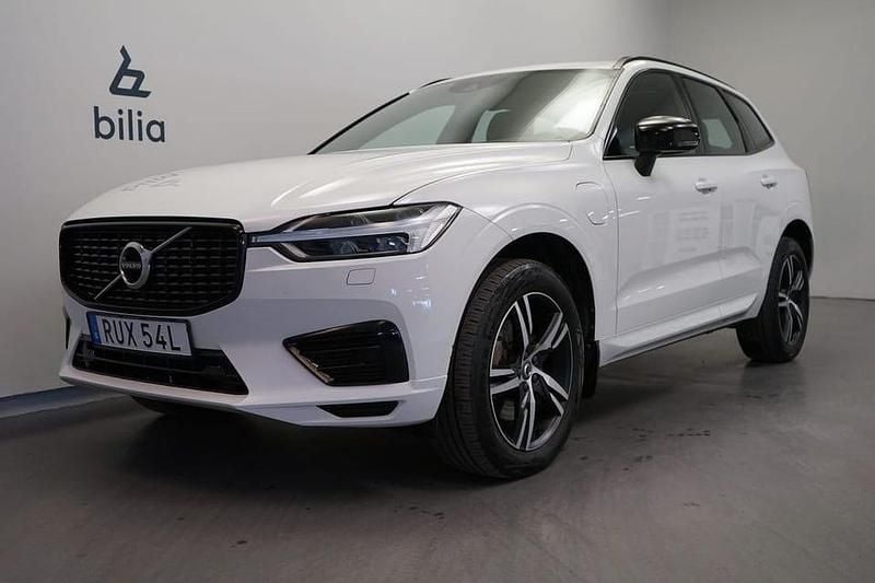 Vit Begagnad 2021 Volvo XC60 R-Design SUV | 419 500 kr (Lite dyr) - Bild 1/3
