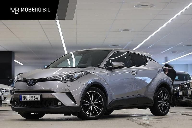 Begagnad Toyota C-HR Executive 122 HK (89 kW) 2018 Mörkgrå SUV