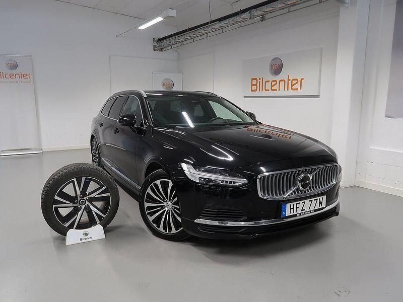 Svart Begagnad 2023 Volvo V90 Kombi | 419 900 kr (Lite dyr) - Bild 1/3