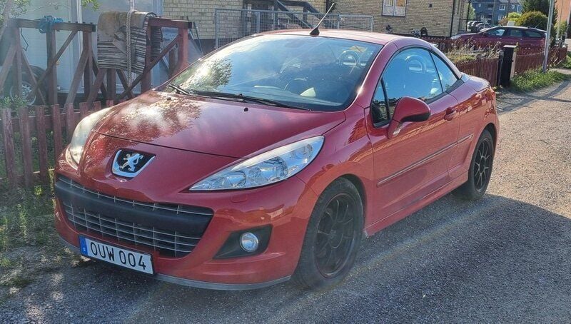 Röd Begagnad 2010 Peugeot 207 CC Cab | 29 000 kr (Superpris) - Bild 1/2