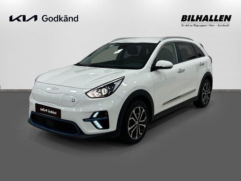 /ud/ clear white Begagnad 2021 Kia e-Niro Advance SUV | 259 900 kr (Marknadspris) - Bild 1/3
