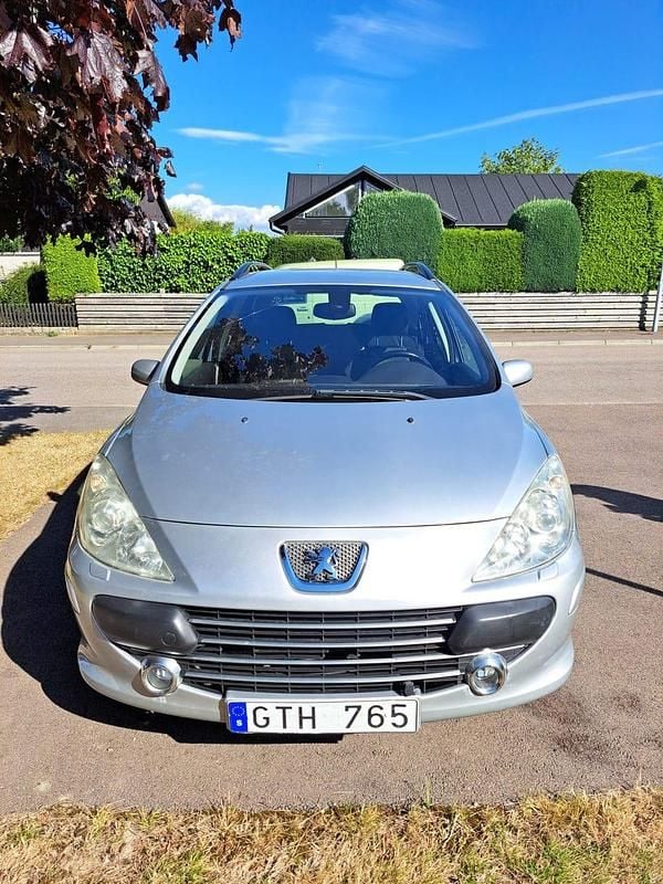 Begagnad 2008 Peugeot 307 Kombi | 19 900 kr (Marknadspris) - Bild 1/4