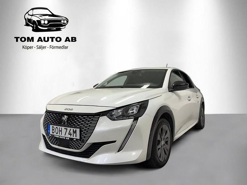 Vit Begagnad 2022 Peugeot e-208 Halvkombi | 175 000 kr (Marknadspris) - Bild 1/4