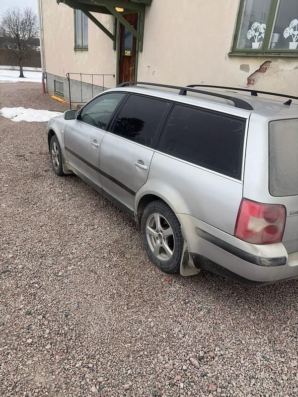 Begagnad VW Passat 150 HK (110 kW) 2002 Kombi