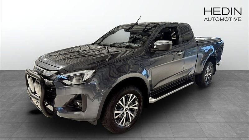 Grå Ny 2025 Isuzu D-Max Pickup | 579 875 kr - Bild 1/4