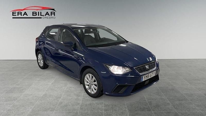 Blå Begagnad 2018 Seat Ibiza Style Halvkombi | 79 800 kr (Marknadspris) - Bild 1/4