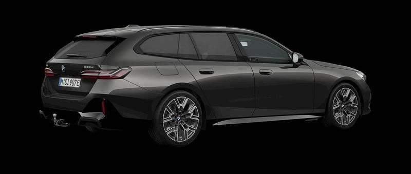 Ny BMW 530e Comfort Edition 299 HK (219 kW) 2025 Kombi