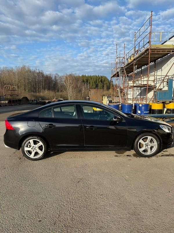 Begagnad Volvo S60 163 HK (119 kW) 2011 Sedan