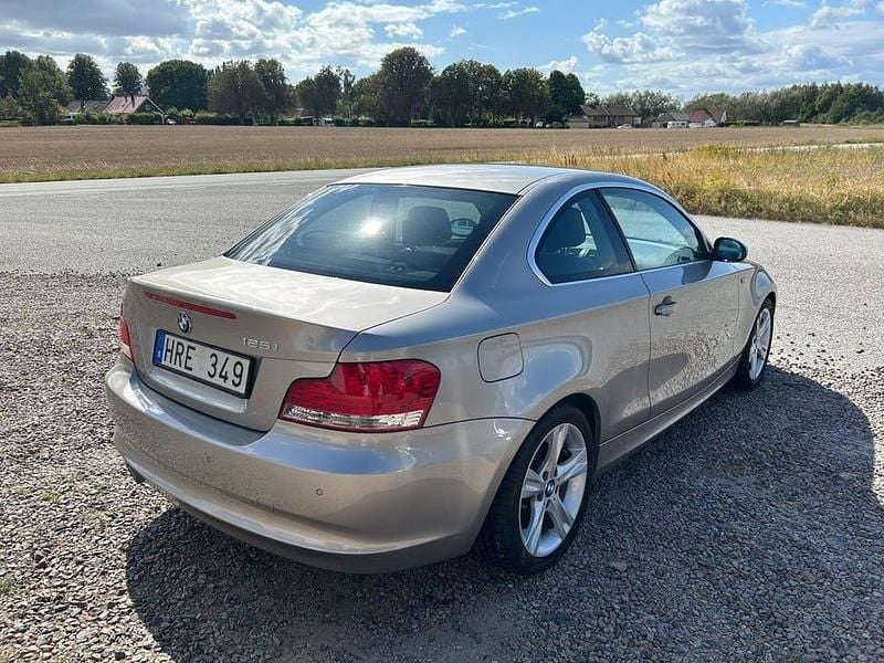 Begagnad BMW 125 Advantage 218 HK (160 kW) 2008 Silver Halvkombi