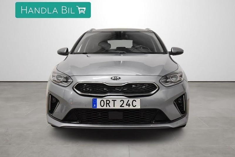Begagnad Kia Ceed Sportswagon Plus 141 HK (103 kW) 2021 Grå Kombi