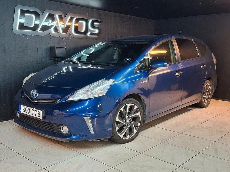 Mörkblå Begagnad 2014 Toyota Prius Kombi | 99 900 kr - Bild 1/4