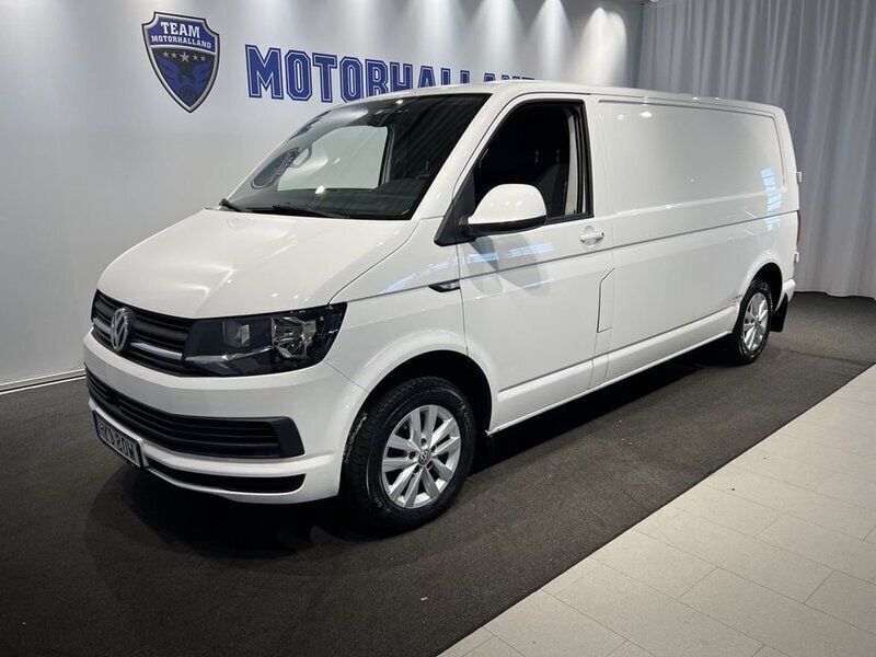 Vit Begagnad 2019 VW T6.1 Van | 239 900 kr - Bild 1/4