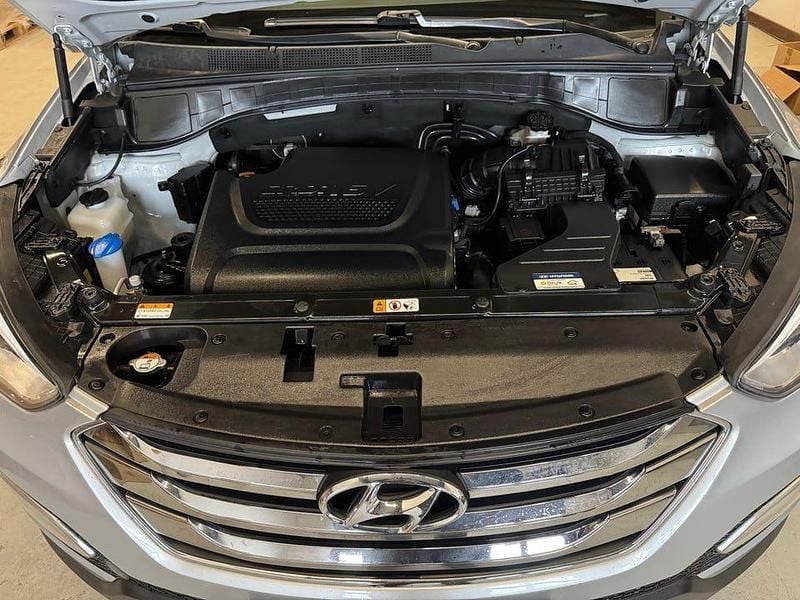 Silver Begagnad 2014 Hyundai Santa Fe Premium SUV | 155 000 kr (Bra pris) - Bild 1/4