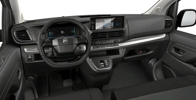 Begagnad Citroën e-Jumpy Business Class 100 kW (136 HK) 2024 Vit Minibuss