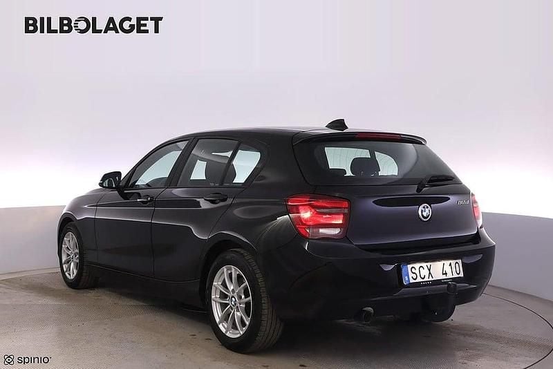 Begagnad BMW 118 143 HK (105 kW) 2013 Svart Halvkombi