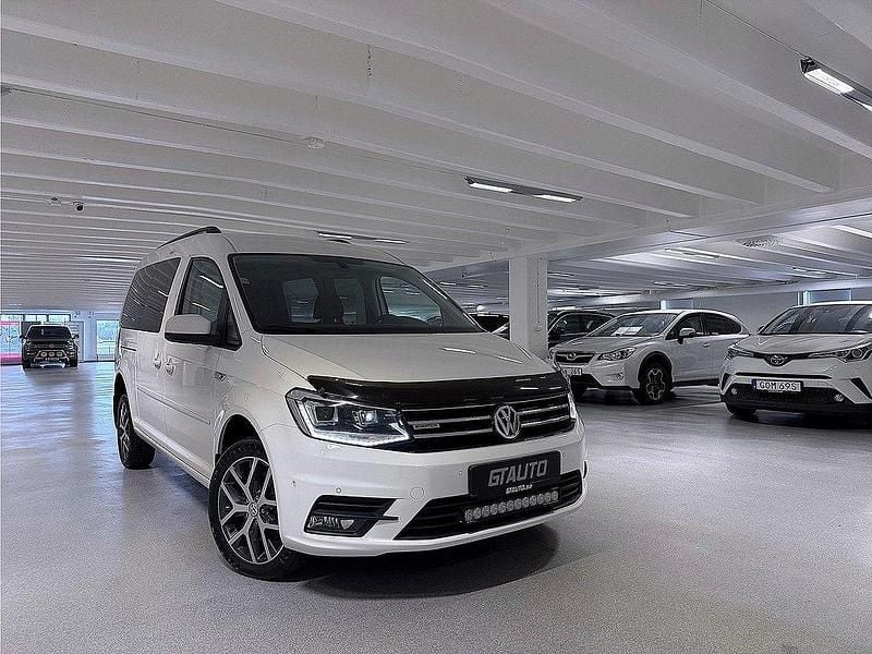 Vit Begagnad 2019 VW Caddy Maxi Life Life Minibuss | 399 900 kr (Dyr) - Bild 1/4