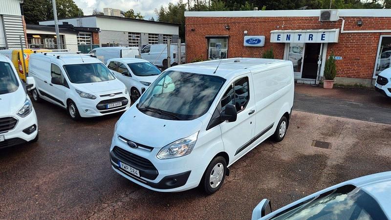 Vit Begagnad 2018 Ford Transit Custom Van | 209 000 kr - Bild 1/4