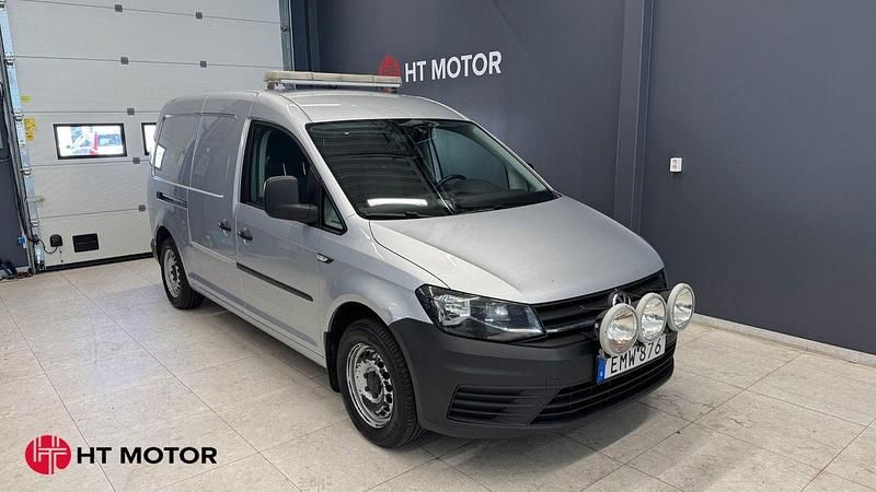 Silver Begagnad 2018 VW Caddy Maxi Minibuss | 169 900 kr (Marknadspris) - Bild 1/4