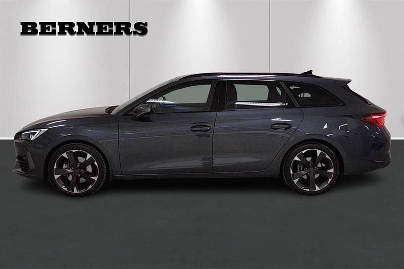 Begagnad Cupra Leon 151 HK (111 kW) 2024 Grå Kombi