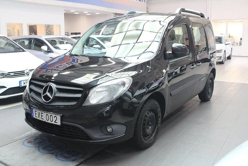 Svart Begagnad 2014 Mercedes Citan 109 Kombi | 69 000 kr (Bra pris) - Bild 1/4