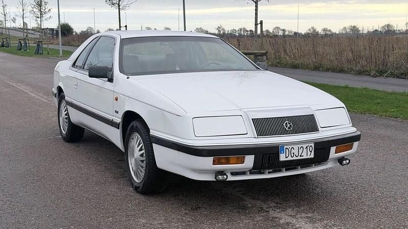 Begagnad Chrysler Le Baron 136 HK (100 kW) 1990 Vit Sportkupé