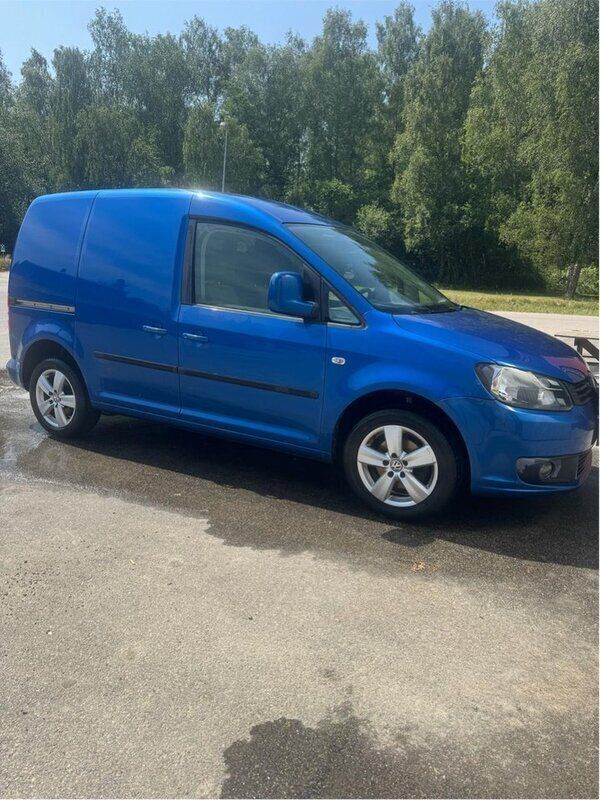 Blå Begagnad 2012 VW Caddy Minibuss | 54 000 kr (Bra pris) - Bild 1/2
